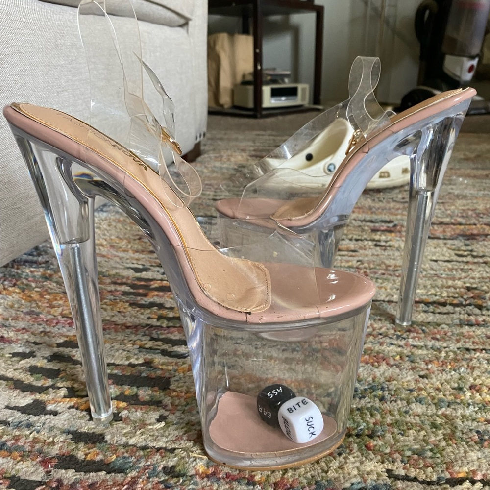 All Fun And Games Extreme Platform Heels - Nude